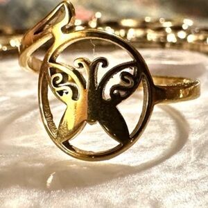 “Curlicue Butterfly” Coil Spiral Swirl Loop Twist Scroll Ringlet Gold Steel Ring